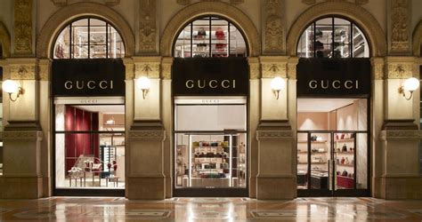 visualizza negozio gucci galleria a milano|gucci store houston galleria.